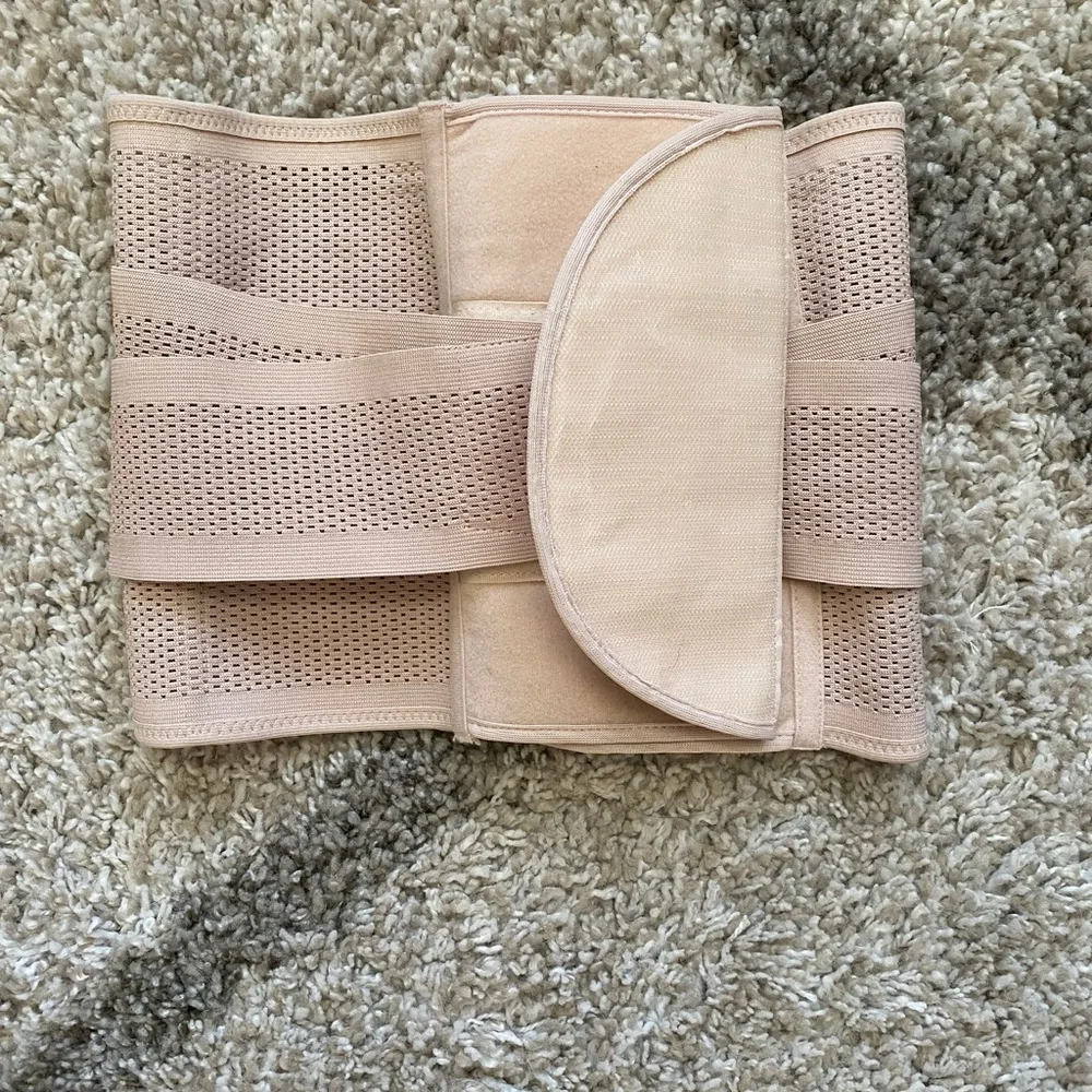Postpartum Waist Support Belt - Picture 4 of 5